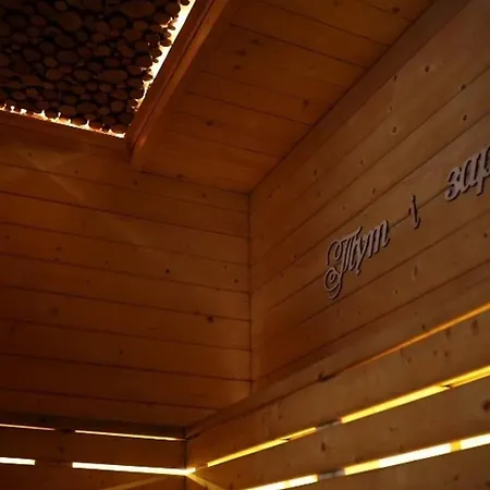 Wood Space Villa *